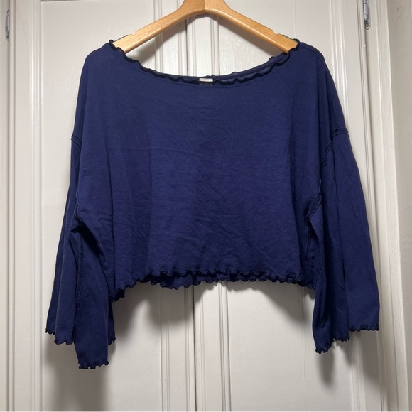 Free People Blue Birdcage Cropped Tee Lettuce Trim Boxy Boho Dark Blue Sz Small - Picture 3 of 9